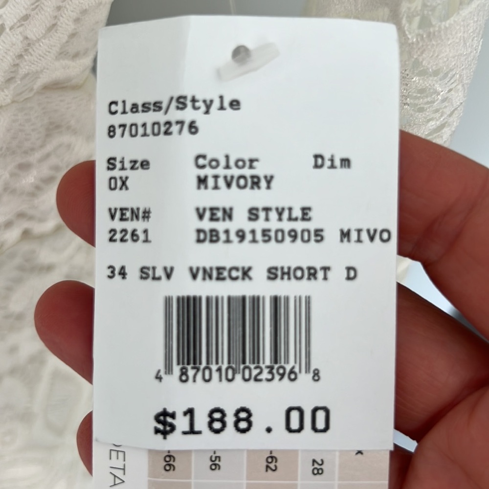 Kiyonna knee length 3/4 sleeve lace v neck dress- ivory- size 0X NWT - Picture 8 of 12